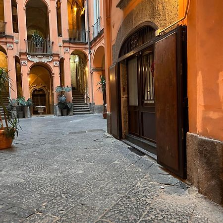 Mini-Flat Toledo Apartment Naples Exterior photo