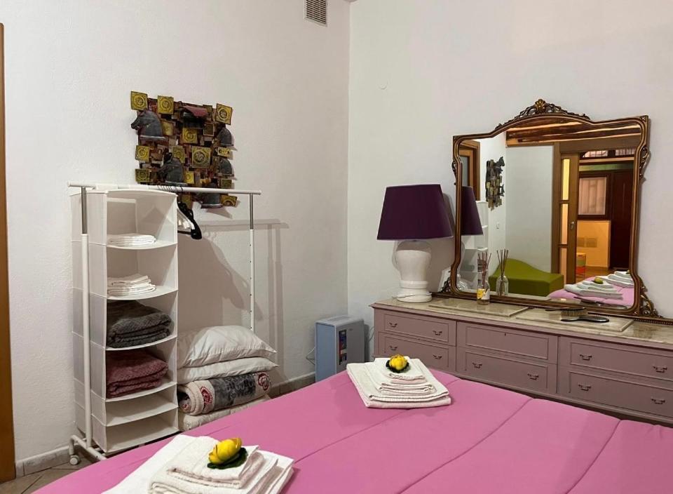 Mini-Flat Toledo Apartment Naples Exterior photo