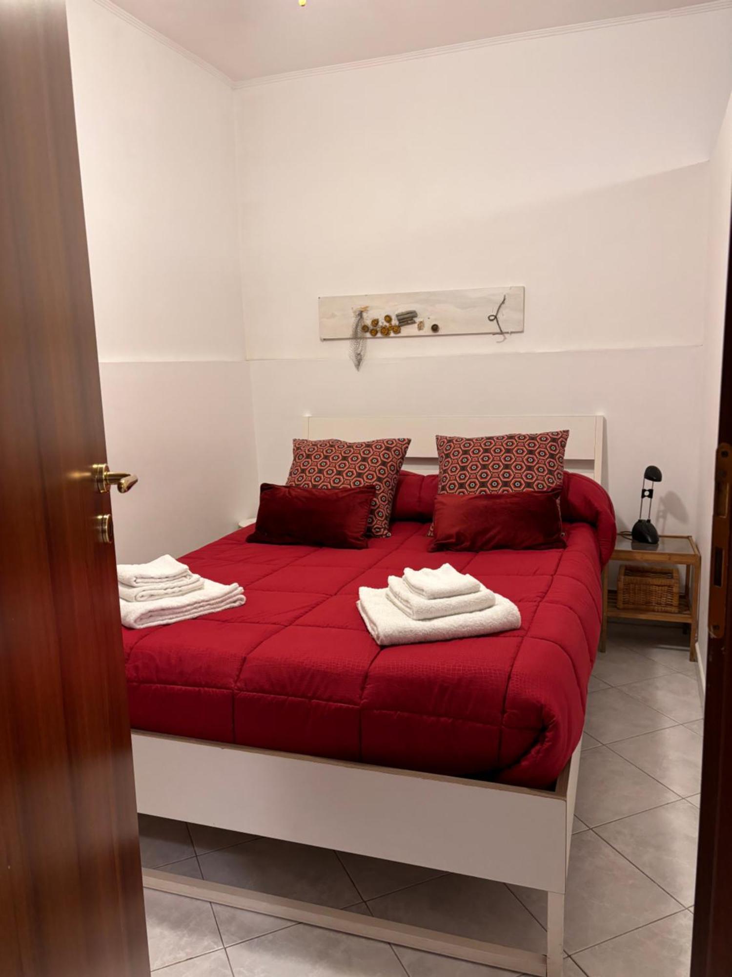 Mini-Flat Toledo Apartment Naples Exterior photo