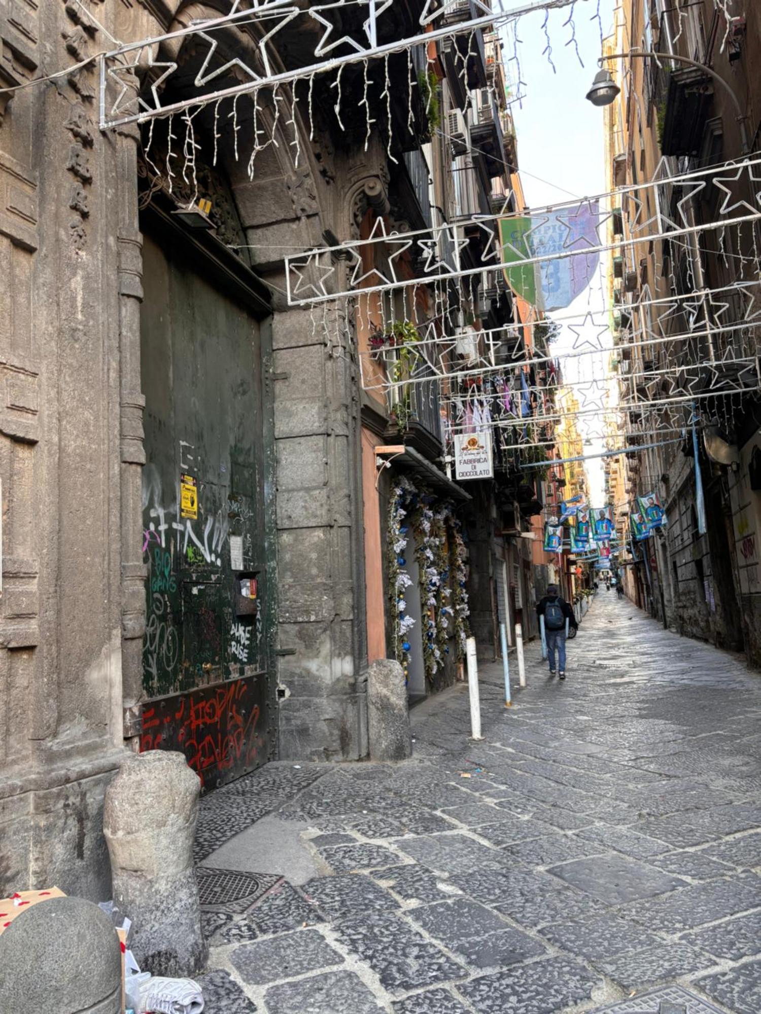 Mini-Flat Toledo Apartment Naples Exterior photo